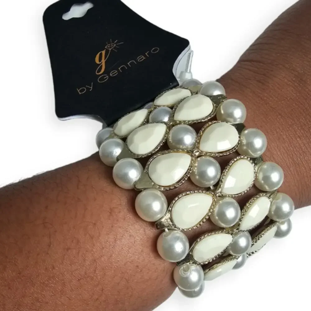 Gennaro White and Silver Stretchy Bracelet - New